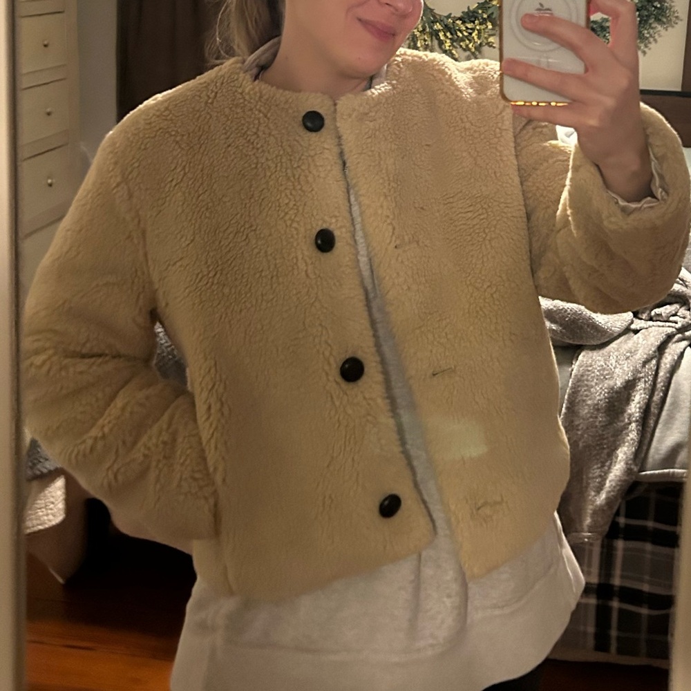 Abercrombie & Fitch Collarless Sherpa Jacket